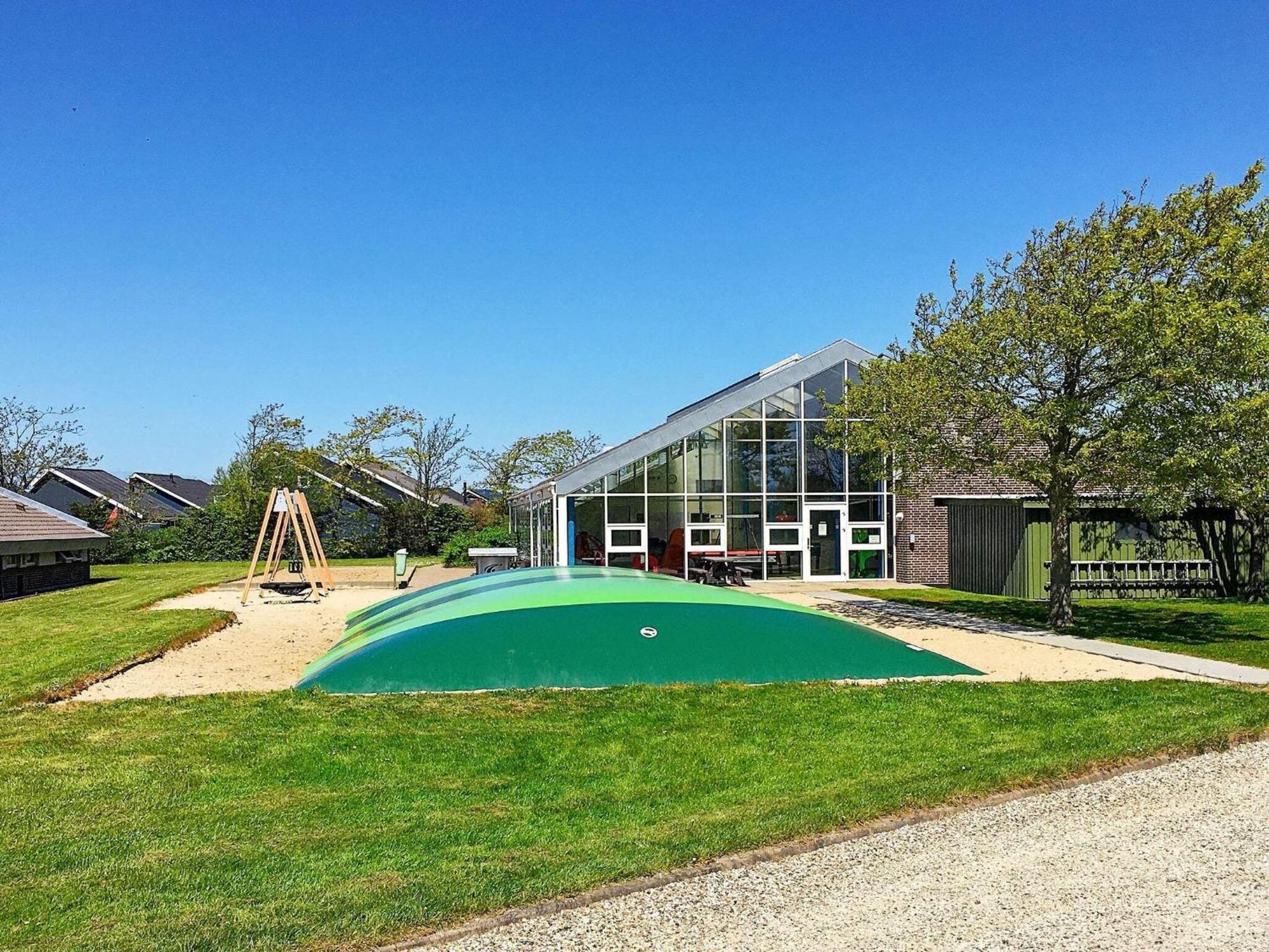 4 Person Holiday Home On A Holiday Park In Hemmet Exterior foto